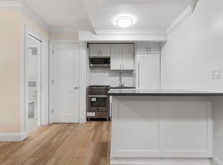 210 E 22nd St APT 4B, New York, NY 10010