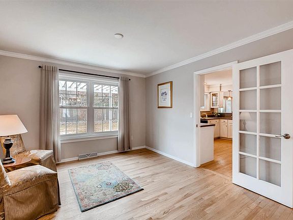 5th image of 3923 S Newport Way