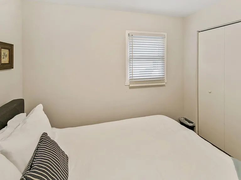 15647 W Birchwood Ln — Photo 29
