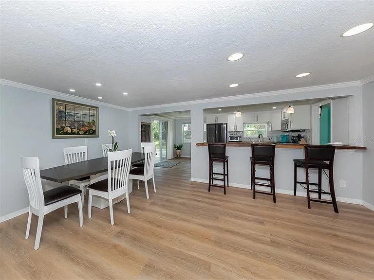 6115 Carlton Ave — Photo 24
