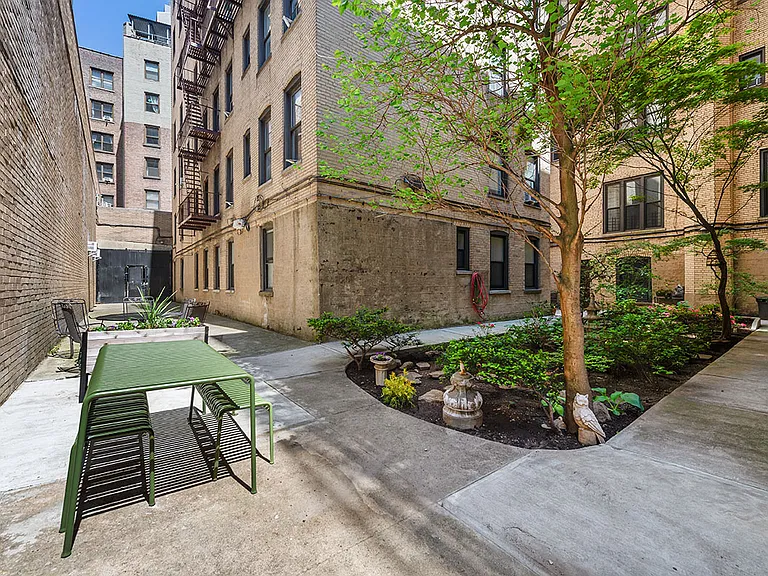 70 Haven Ave #4B — Photo 13