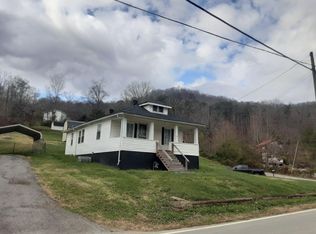 507 3rd St, Ravenna, KY 40472