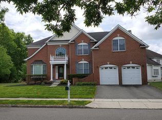 73 Renfield Dr, Princeton, NJ 08540