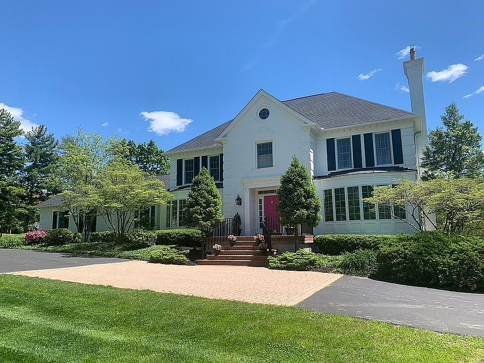 1st image of 5820 Graves Lake Dr