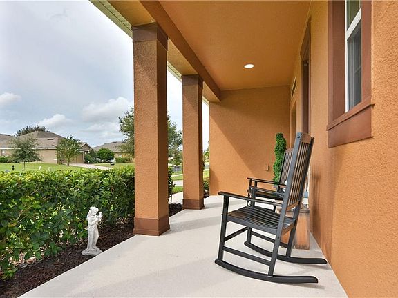 3rd image of 419 Opal Ave