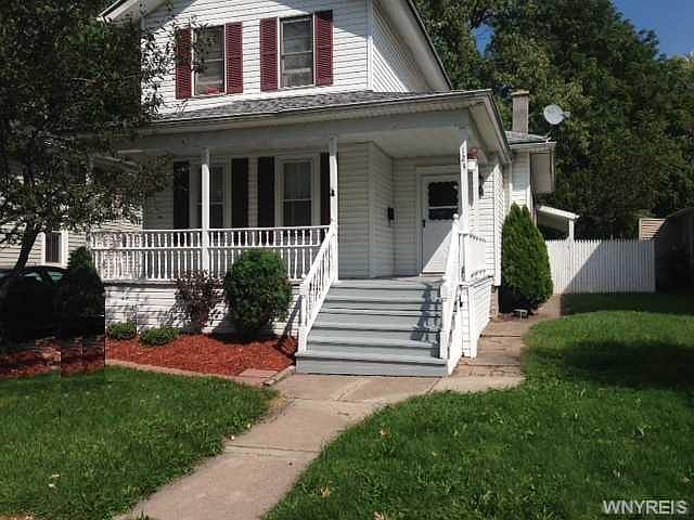 2nd image of 123 Vine St