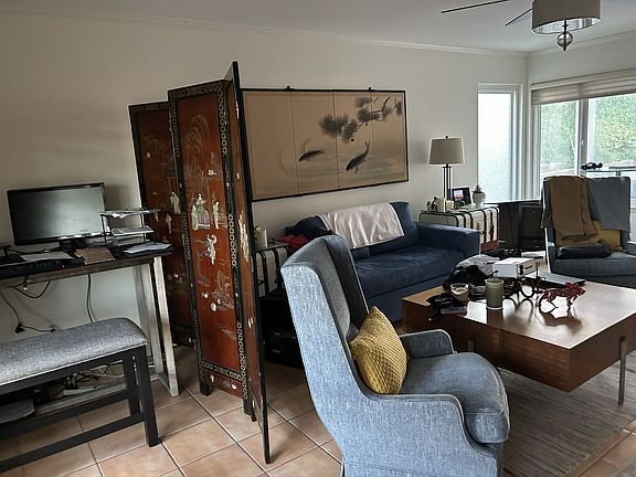 4th image of 2101 Ridgeview Pl