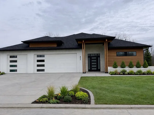 935 Nimitz Ct, City Of Bismarck, ND 58504