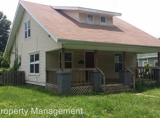 2012 W Webster St, Springfield, MO 65802