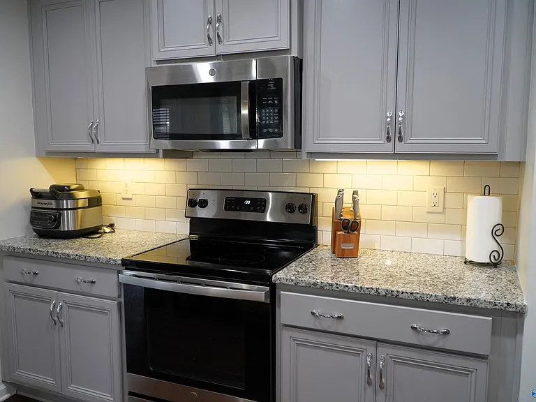 113 Cedar Elm Rd — Photo 6