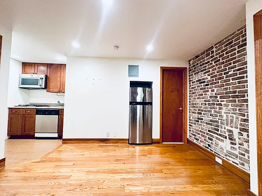 Rented by Douglas Elliman | media 6