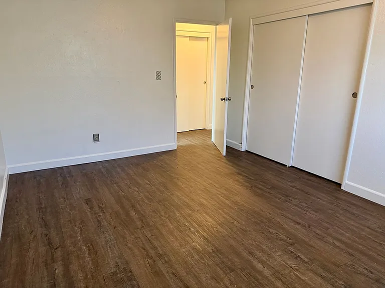 1329 E San Ramon Ave — Photo 13