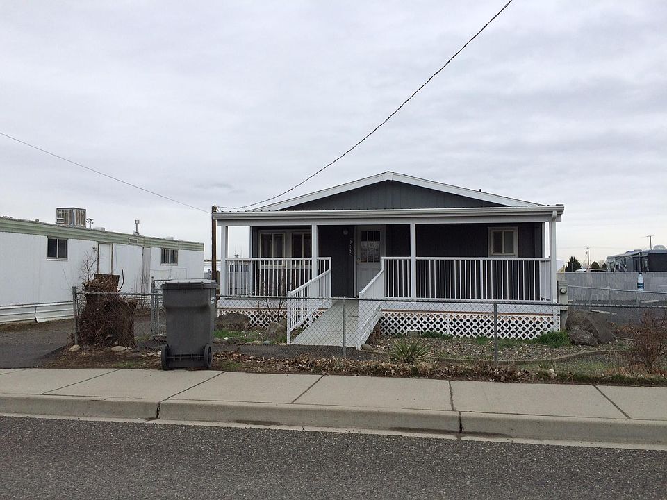 2nd image of 2533 Appleside Blvd