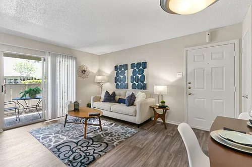 Creekwood Apartment Homes Photo 1