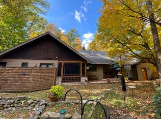 12457 Skaugum Rd, Ellison Bay, WI 54210