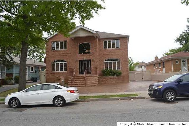 1st image of 182 Liberty Ave