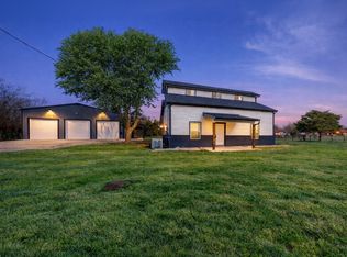 10759 Neal Rd, Forney, TX 75126