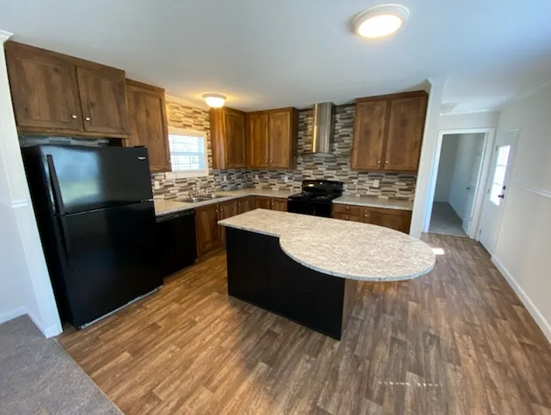 3 bed, 1216 sqft, $1,600 — Photo 3