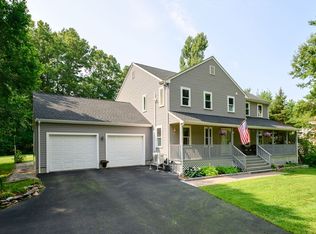 89 Manns Dr, Hanover, MA 02339