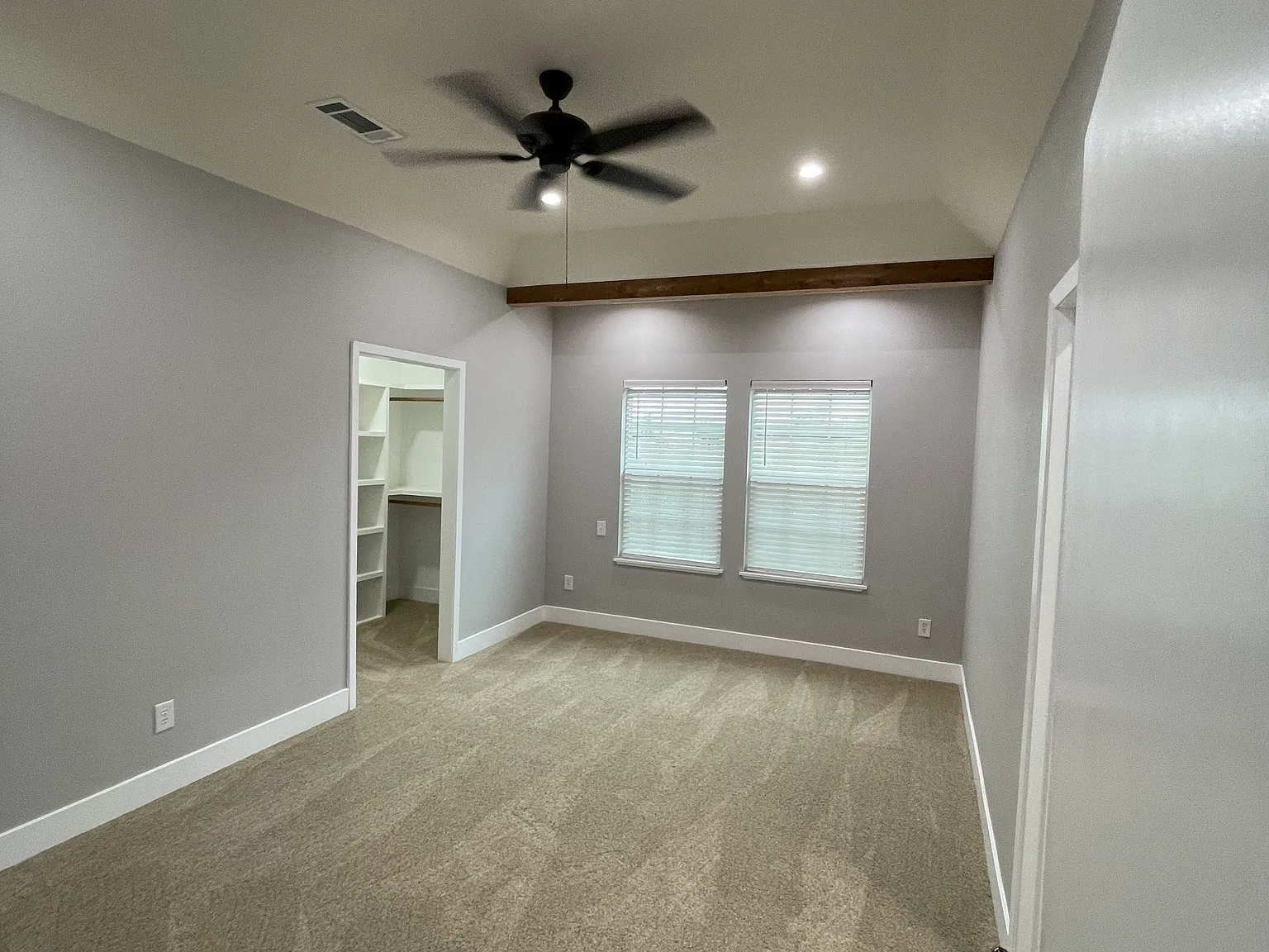 3 bed, 1460 sqft, $2,500 — Photo 4