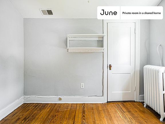 4th image of 1214 Michigan Ave NE #F