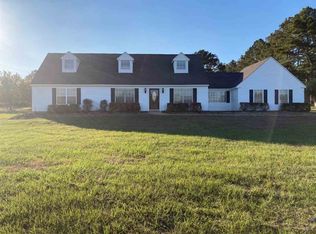 17769 Moore Rd, Andalusia, AL 36420