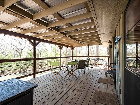 5th image of 1024 Summit Rdg