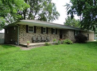 565 Cleveland St, Bushnell, IL 61422