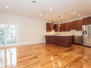 17 Vinton St #2, Boston, MA 02127