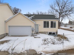 1112 Delmar Ct APT 1, Minot, ND 58703