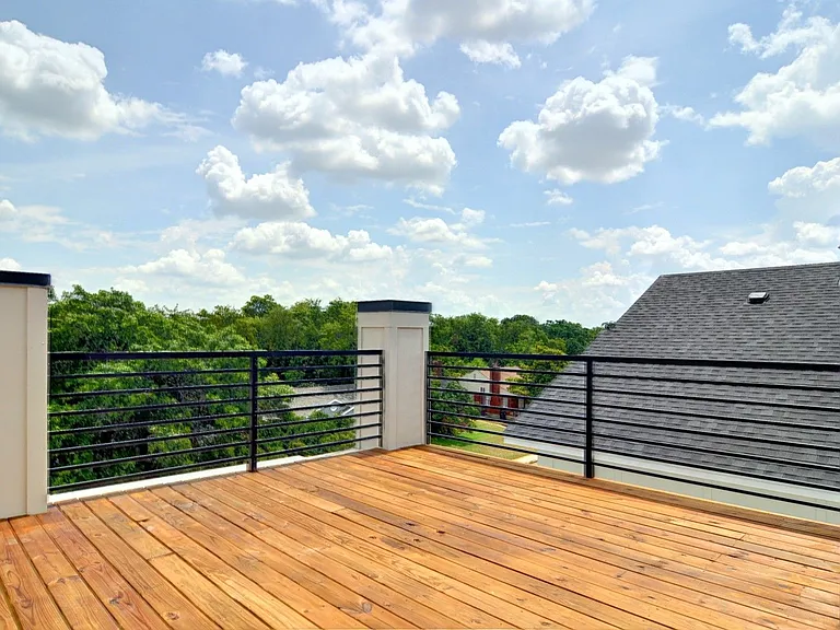 2514 Forest Park Blvd — Photo 50