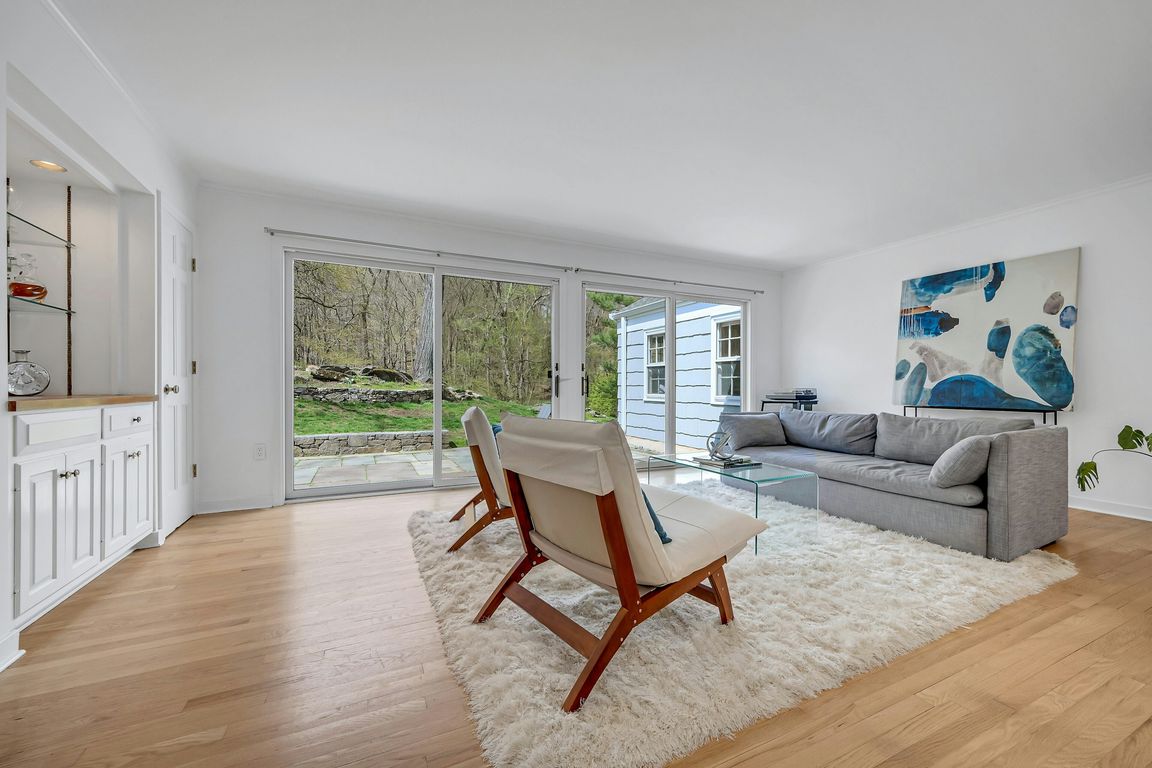 64 Hillside Rd, Greenwich, CT 06830 | MLS #124782 | Zillow