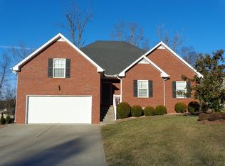 4179 Turnberry Rd, Lebanon, TN 37090