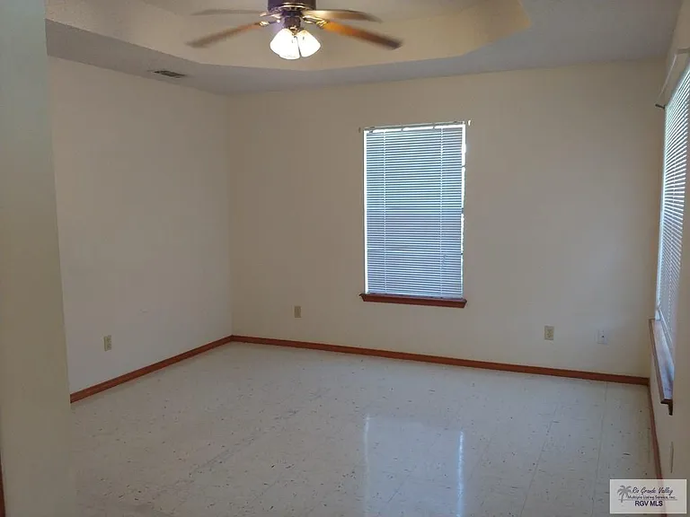 939 Cielo Grande Dr — Photo 32