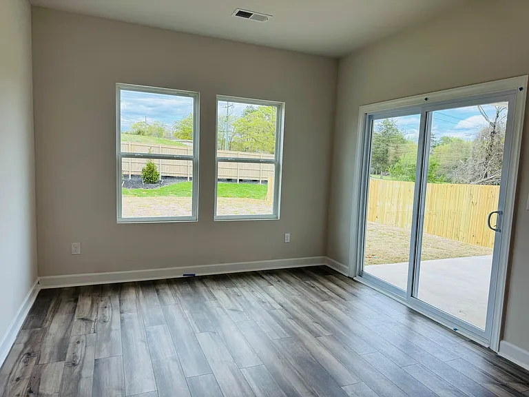 143 Longleaf Ln — Photo 12