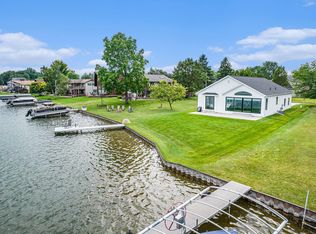 126 Karen Ct, Brooklyn, MI 49230