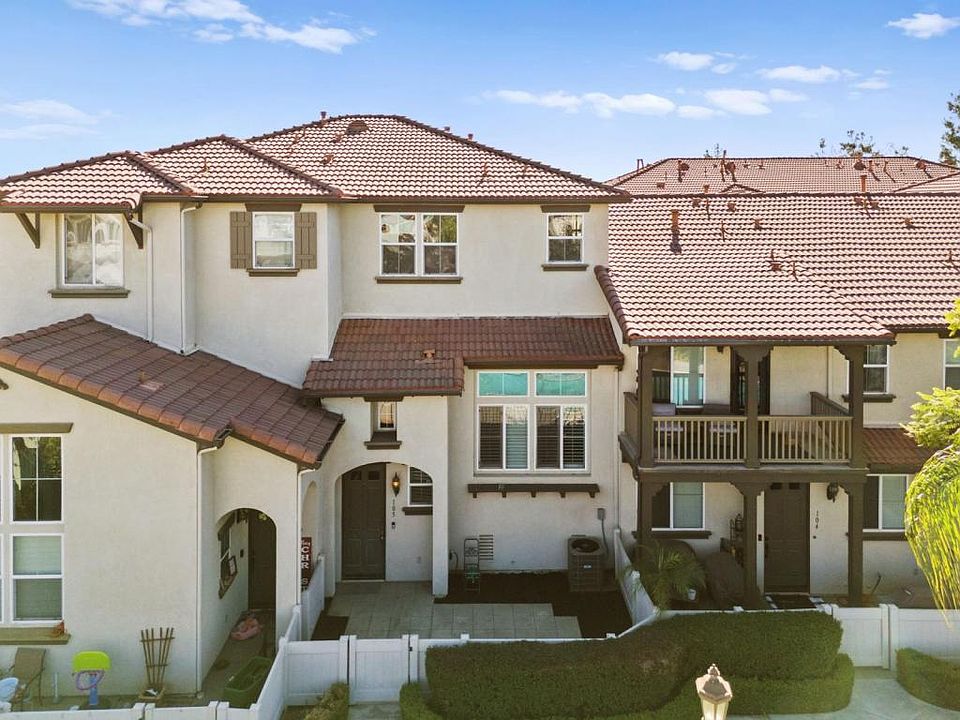 1st image of 33790 Willow Haven Ln Unit 105