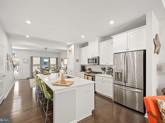 3rd image of 35012 Shorebird Ln