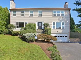 70 Patrick Dr, Fairfield, CT 06824