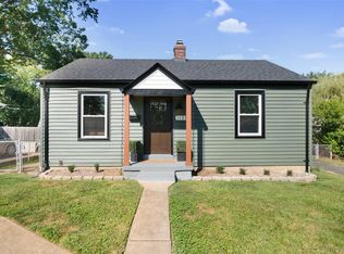 1133 Simmons Ave, Saint Louis, MO 63122