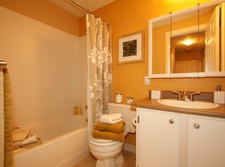12606 NE 144th St APT A105, Kirkland, WA 98034