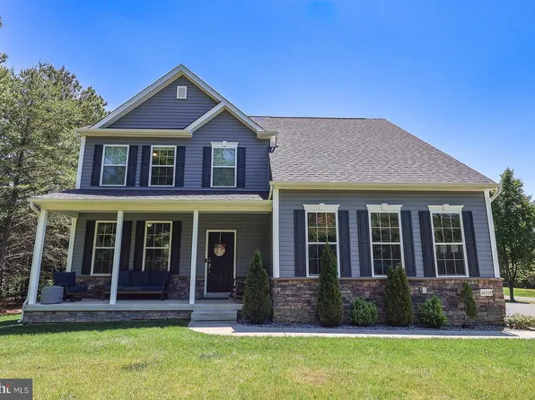 46195 Kayak Ct, Great Mills, MD 20634