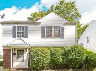 16721 Scottsdale Blvd, Shaker Heights, OH 44120