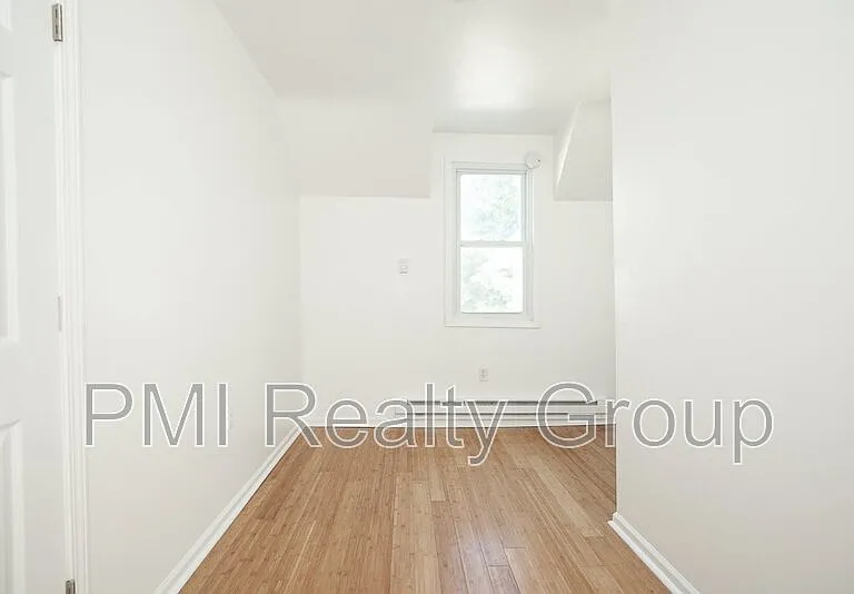 116 Water St #UP — Photo 3