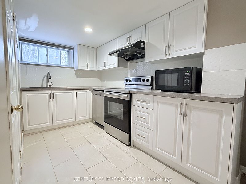 Toronto House for rent - 3 Bedrooms in Toronto