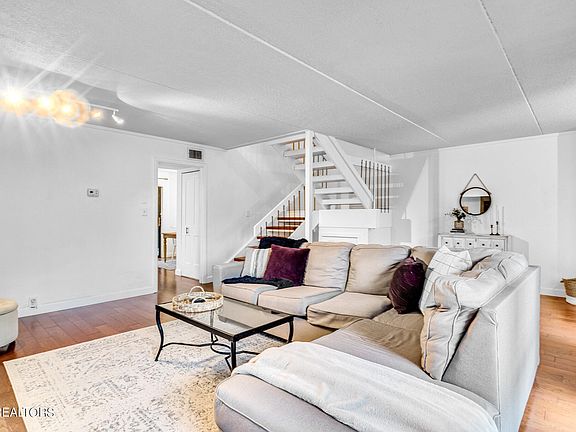 3rd image of 8515 Ankara Ct #41