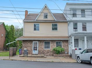 217-219 East Ave, Mount Carmel, PA 17851