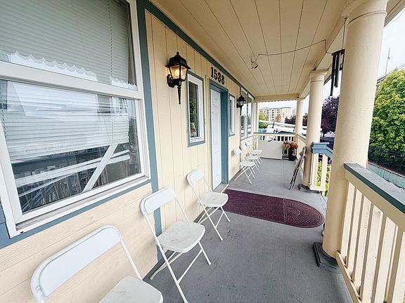 5th image of 1538 Market St #1&2