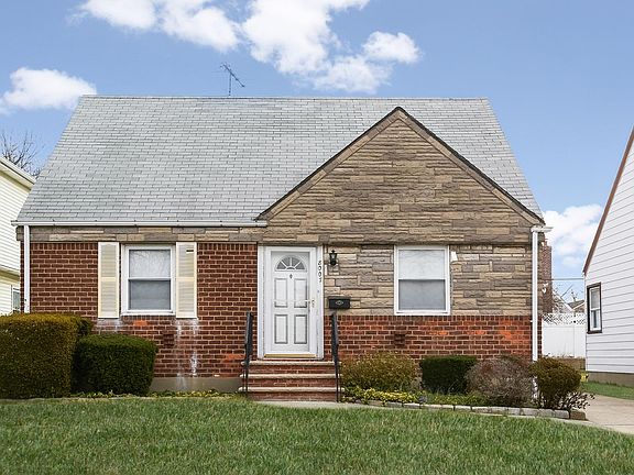 2nd image of 8007 264th St