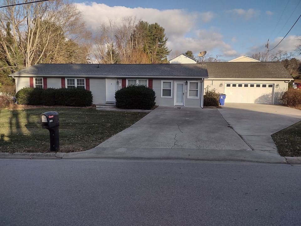 1st image of 1200 Gladewood Dr